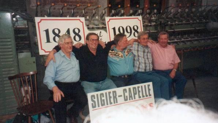 Sigier-Capelle en 1998 : 150 ans d’histoire textile en famille. De gauche à droite : Jacques Sigier, Patrick Sigier, Emmanuel Sigier II, Michel Sigier et Léon Schoutteten.